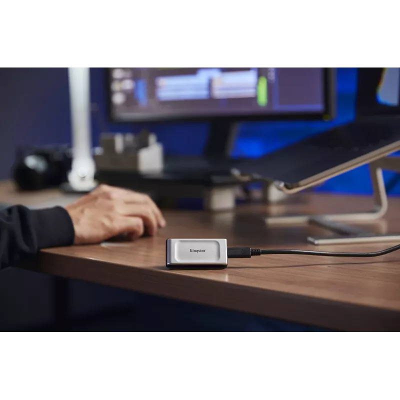 Kingston Technology 500G PORTABLE SSD XS2000, 500 GB, USB Type-C, 3.2 Gen 2 (3.1 Gen 2), 2000 MB/s, Schwarz, Silber