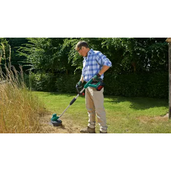 Bosch AdvancedGrassCut 36 Akku-Rasentrimmer Baretool, Fadentrimmer, 30 cm, Nylonfaden, D-Griff, 1,6 mm, 6 m