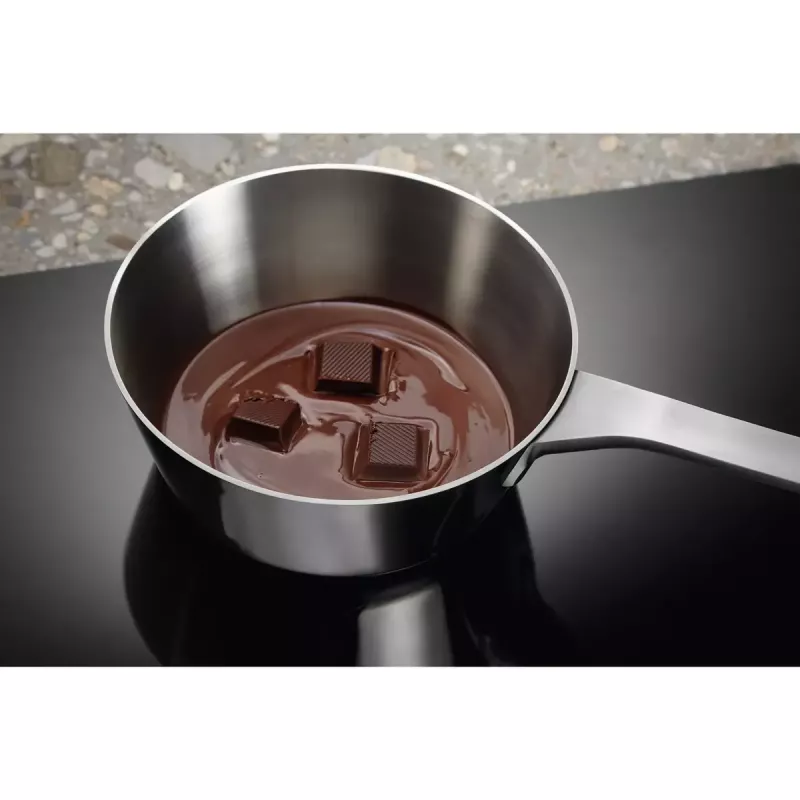 Induktionskochfeld Electrolux LIT30230C — 2-Zonen-Einbau, 29 cm Breite, schwarz, Touch-Steuerung, 210/145 mm Zonen