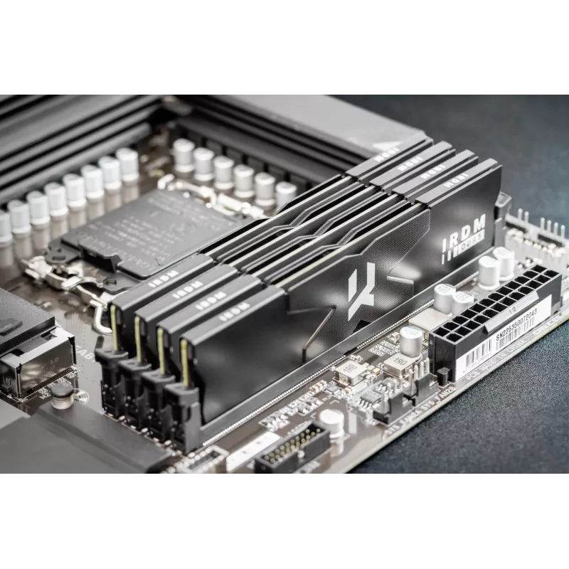 *DDR5 IRDM 32GB(2*16GB) /6400 CL32 BL