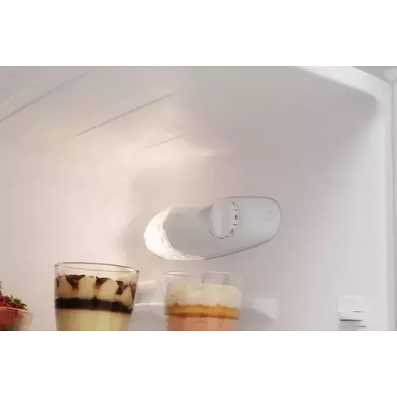 Amica FK200.4(E) freistehende Kühl-Gefrier-Kombination, Gefrierfach unten, 109 l Kühlteil + 48 l Gefrierteil, Energieklasse E, Weiß