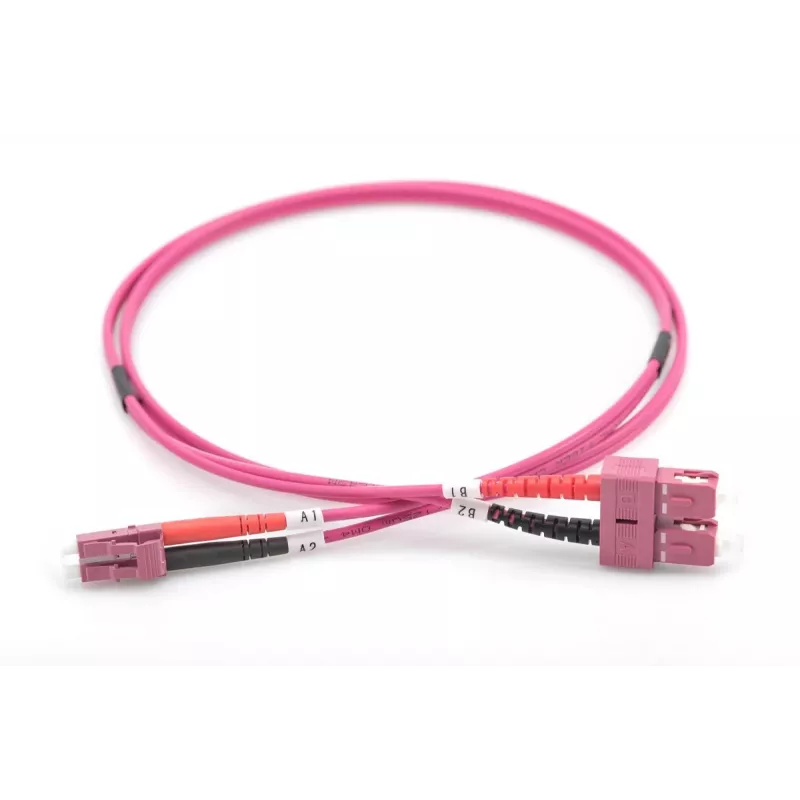 DIGITUS Glasfaser-Patchkabel, LC auf SC Multimode OM4 - 50/125 µ, Duplex, Farbe RAL4003, Länge 2 m