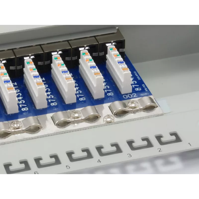 Equip 16-Port Cat.6 Shielded Patch Panel, Hellgrau, RJ-45, Gold, Cat6, Rackmontage, 1U, Grau