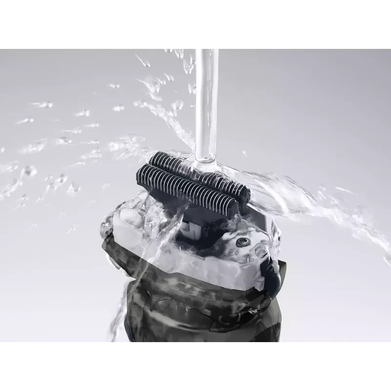 Panasonic ES-RW33 Elektro-Folienrasierer, Nass/Trocken, schnurlos, ausklappbarer Trimmer, 30 Min. Laufzeit, Schwarz/Silber