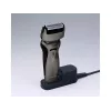 Panasonic ES-RW33 Elektro-Folienrasierer, Nass/Trocken, schnurlos, ausklappbarer Trimmer, 30 Min. Laufzeit, Schwarz/Silber