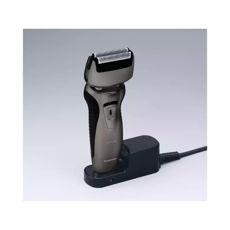 Panasonic ES-RW33 Elektro-Folienrasierer, Nass/Trocken, schnurlos, ausklappbarer Trimmer, 30 Min. Laufzeit, Schwarz/Silber
