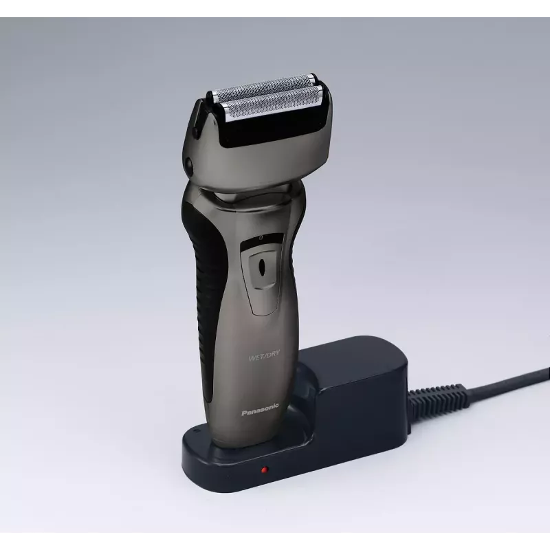 Panasonic ES-RW33 Elektro-Folienrasierer, Nass/Trocken, schnurlos, ausklappbarer Trimmer, 30 Min. Laufzeit, Schwarz/Silber
