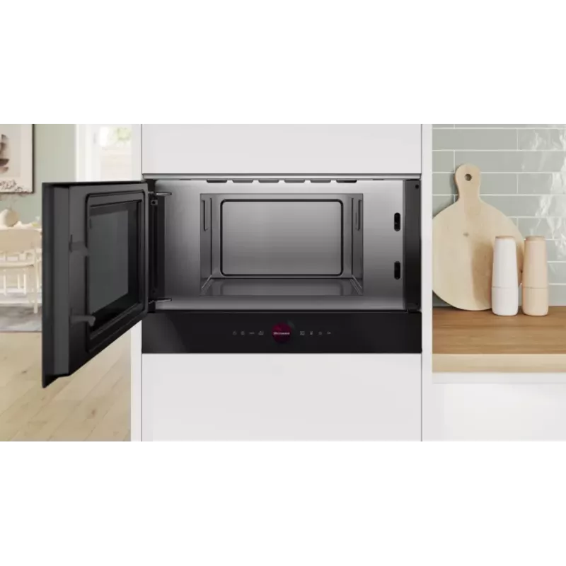 Einbau-Solomikrowelle Bosch Serie 8 BFL7221B1 — 900 W, 21 L, Touch-Bedienung, schwarz