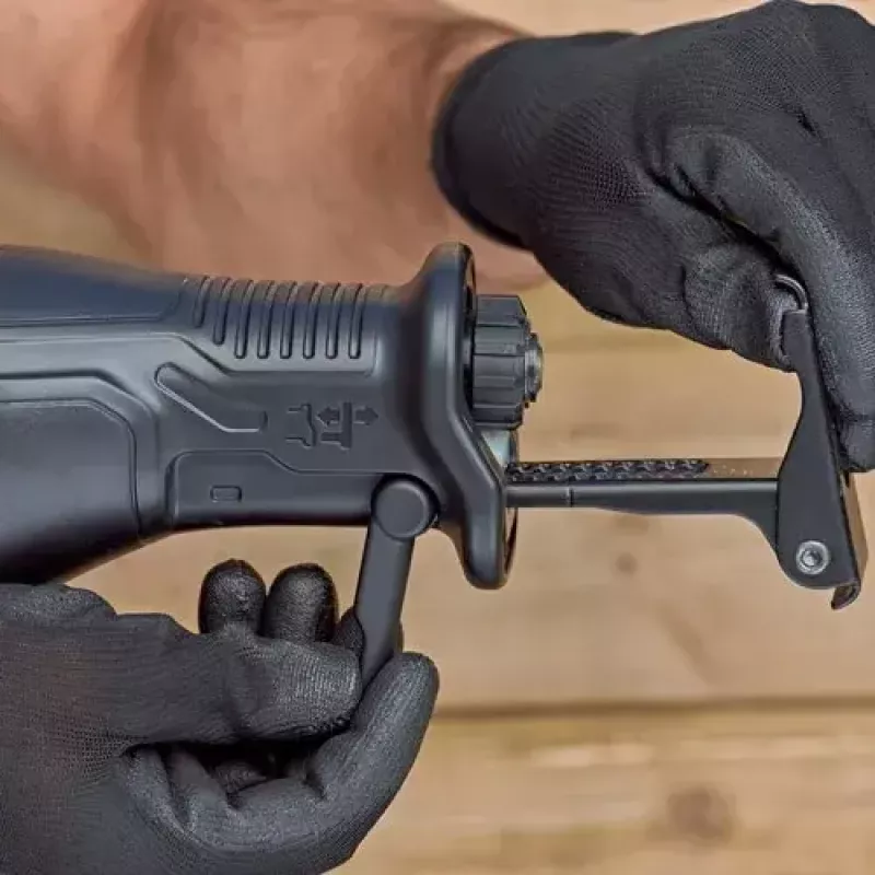 Säbelsäge Black & Decker BES301