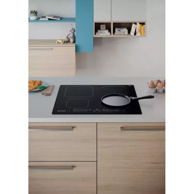Indesit IB 65B60 NE Schwarz Einbau 59 cm Induktionskochfeld 4 Zone(n)
