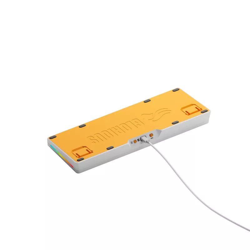 Mechanische Gaming-Tastatur GLORIOUS GMMK 3 65% Weiß — Kabelgebunden USB, RGB, QWERTY (US)