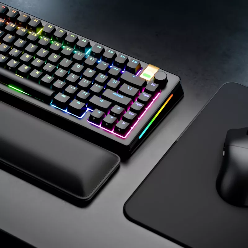 Glorious GMMK 3 Pro HE 75 % Wireless Gaming-Tastatur, Pre-Built, Fox HE Switches, ANSI (US), schwarz