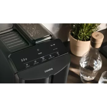 Siemens EQ.300 TF301E19 Kaffeevollautomat, Klavierlack-Schwarz