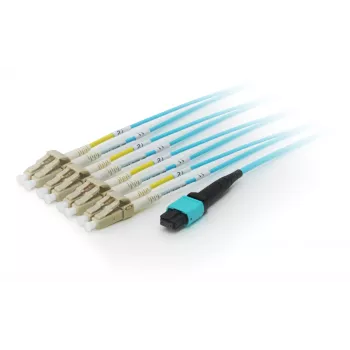 Equip MTP/MTP Trunk Glasfaser-Patchkabel, OM4, 15 m