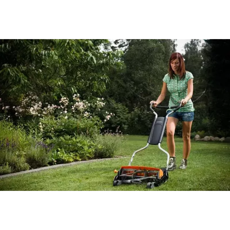Fiskars StaySharp Max 113880 manueller Spindelmäher, Schnittbreite 46 cm, Schnitthöhe 25–100 mm, Schwarz/Orange
