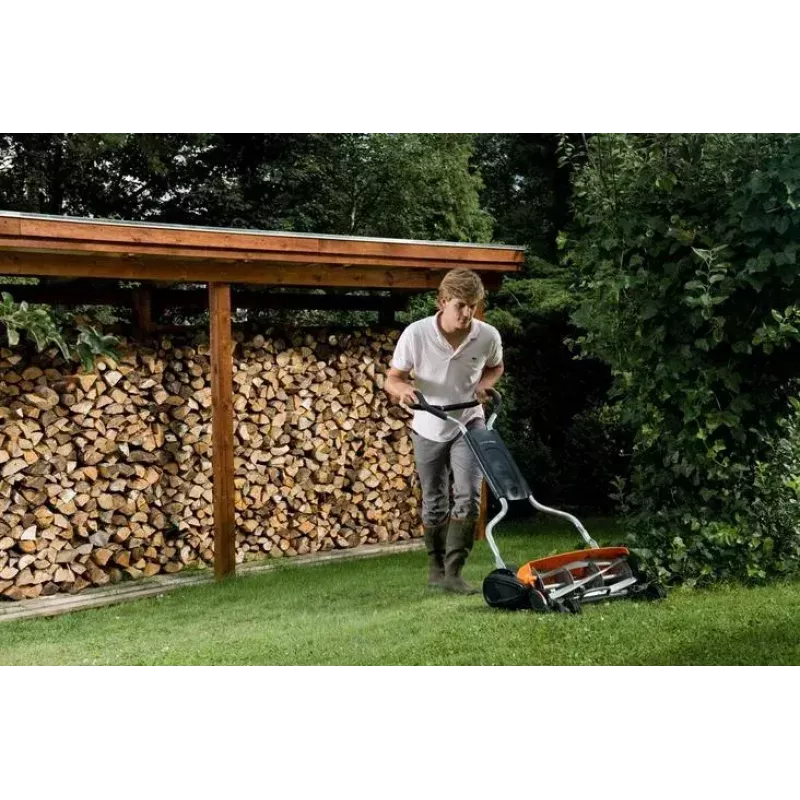 Fiskars StaySharp Max 113880 manueller Spindelmäher, Schnittbreite 46 cm, Schnitthöhe 25–100 mm, Schwarz/Orange
