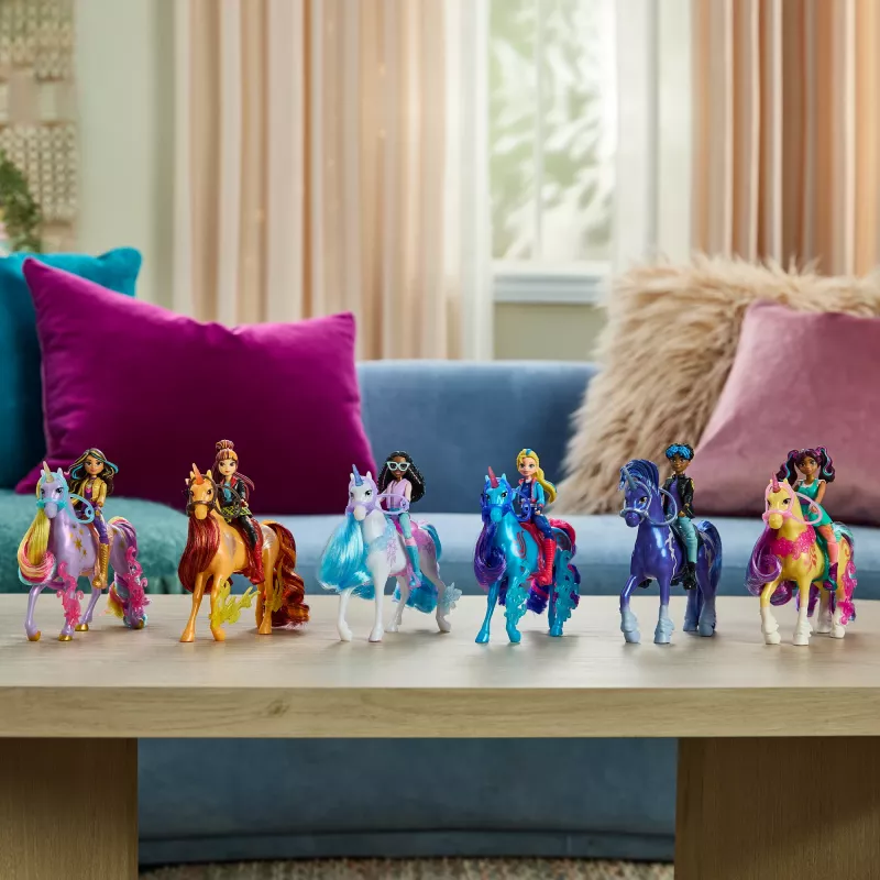 Spielzeugfigur Spin Master Unicorn Academy Isabel mit echter Mähne und Schweif und Bürste