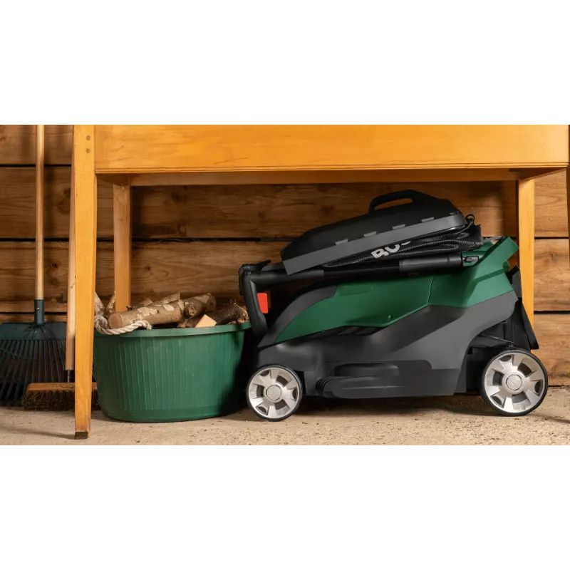 Bosch AdvancedRotak 44-750 Elektro-Rasenmäher, 1800 W, 44 cm Schnittbreite, Schnitthöhe 25–80 mm, bis 750 m², grün/schwarz