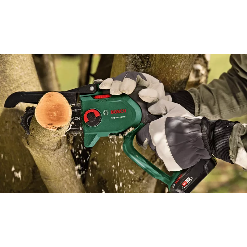 Bosch EasyChain 18V-15-7 Akku-Kettensäge, schwarz / grün