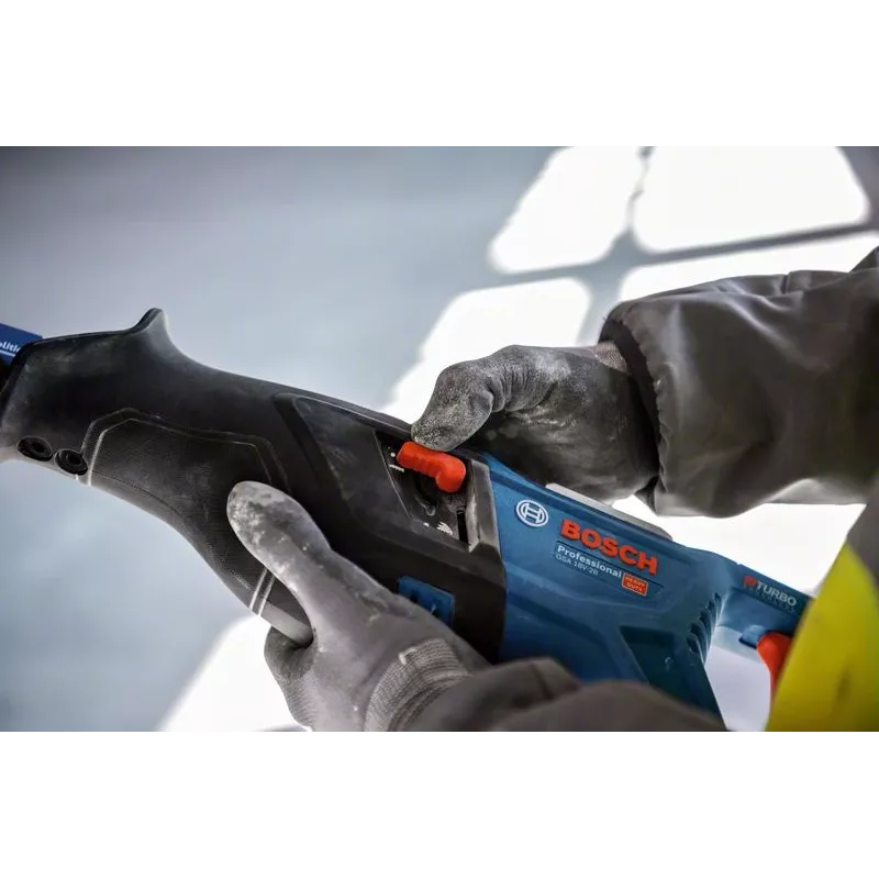 Bosch GSA 18V-28 Professional BITURBO Akku-Säbelsäge, 18 V, 28 mm Hub, ohne Akku, L-BOXX, blau/schwarz