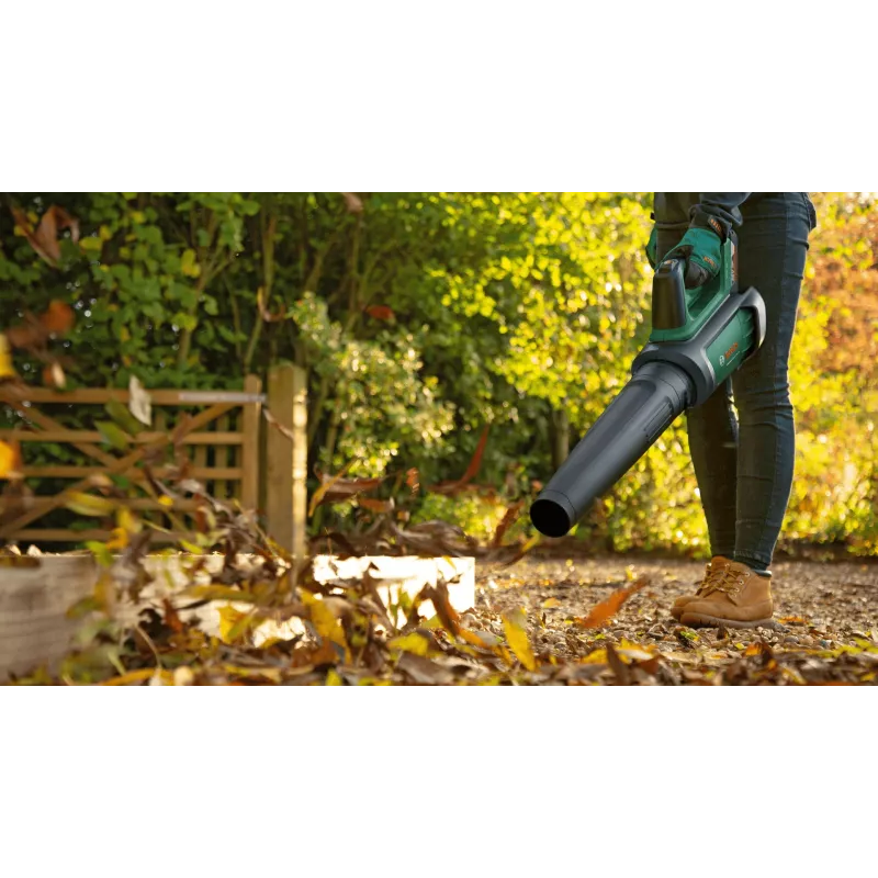 Bosch AdvancedLeafBlower 36V-750 Akku-Laubbläser, 36 V, 1x 2,0 Ah, Ladegerät, 750 m³/h, 100-200 km/h, bürstenlos, 3,5 kg, grün/schwarz