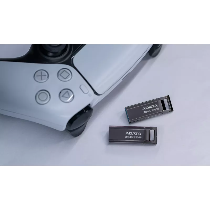 ADATA UR340 USB-Stick 256 GB USB Type-A 3.2 Gen 1, Lesegeschwindigkeit bis zu 100 MB/s, schwarz