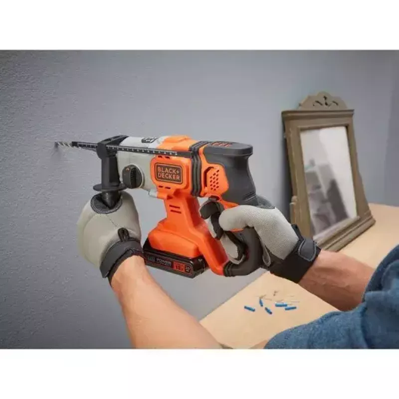 Bohrmaschine Black & Decker BCD900B-XJ