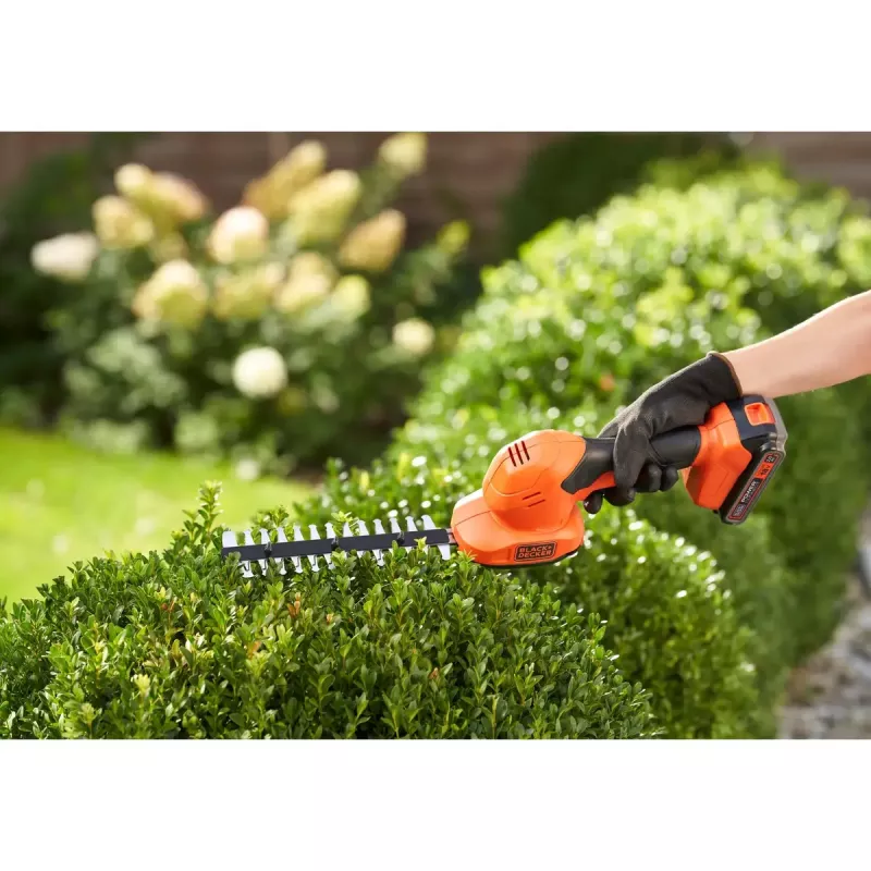 Heckenschere Black & Decker BCSS18D1-QW 18V Akku