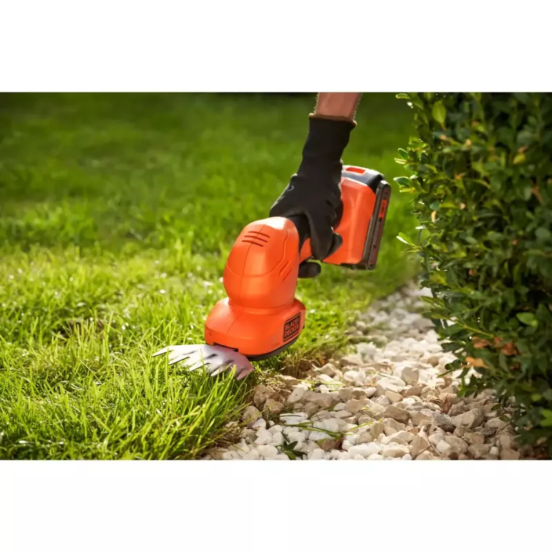 Heckenschere Black & Decker BCSS18D1-QW 18V Akku