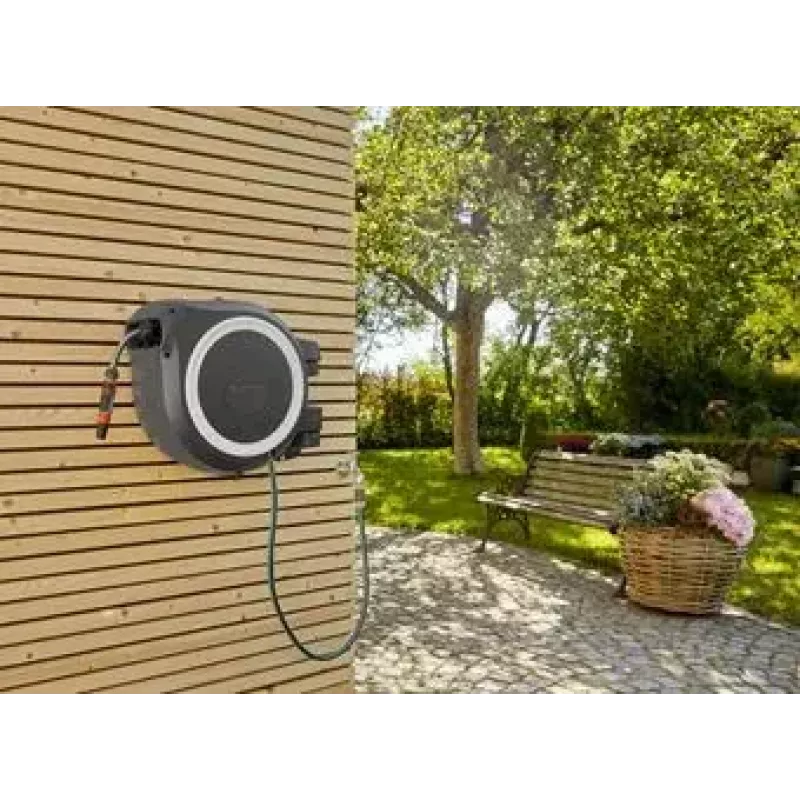Wandmontierte Schlauchtrommel Gardena RollUp L