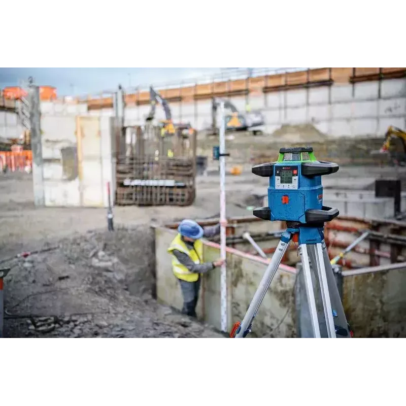 Bosch GRL 650 CHVG Professional Akku-Rotationslaser, 70 m, grüner Laser, 18 V, mit Akku ProCORE18V 4,0 Ah, Halterung und Koffer, blau