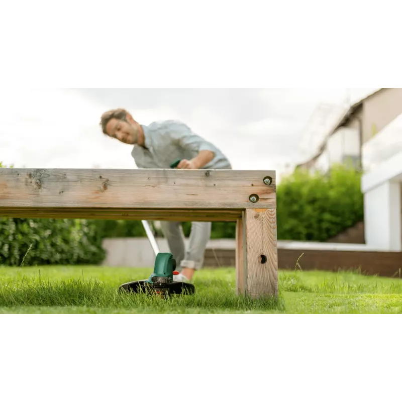 Bosch UniversalGrassCut 18V-26 26 cm Akku Schwarz, Grün