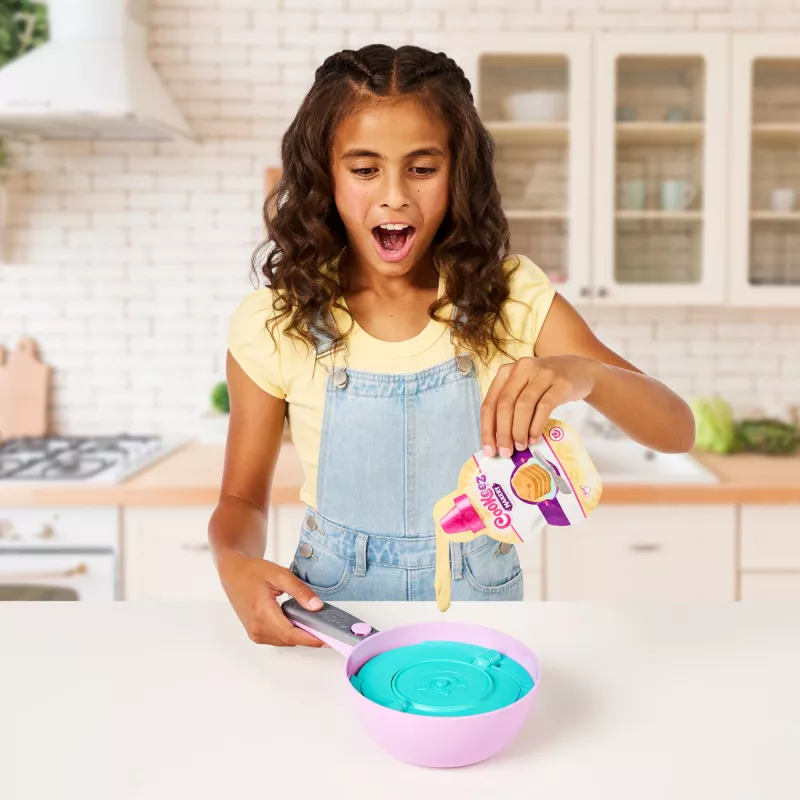 Moose Toys Cookeez Makery Pancake, Spielzeug-Lebensmittel, 5 Jahre