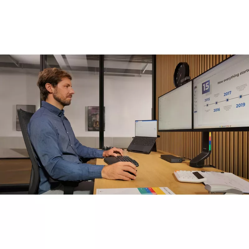 Kensington SmartFit platzsparender Dual-Monitorarm