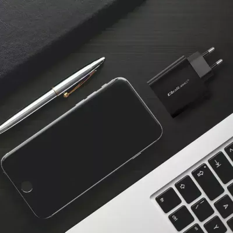 Ladegerät Qoltec 52378 Indoor AC Schnellladegerät 3A USB Type-C Schwarz