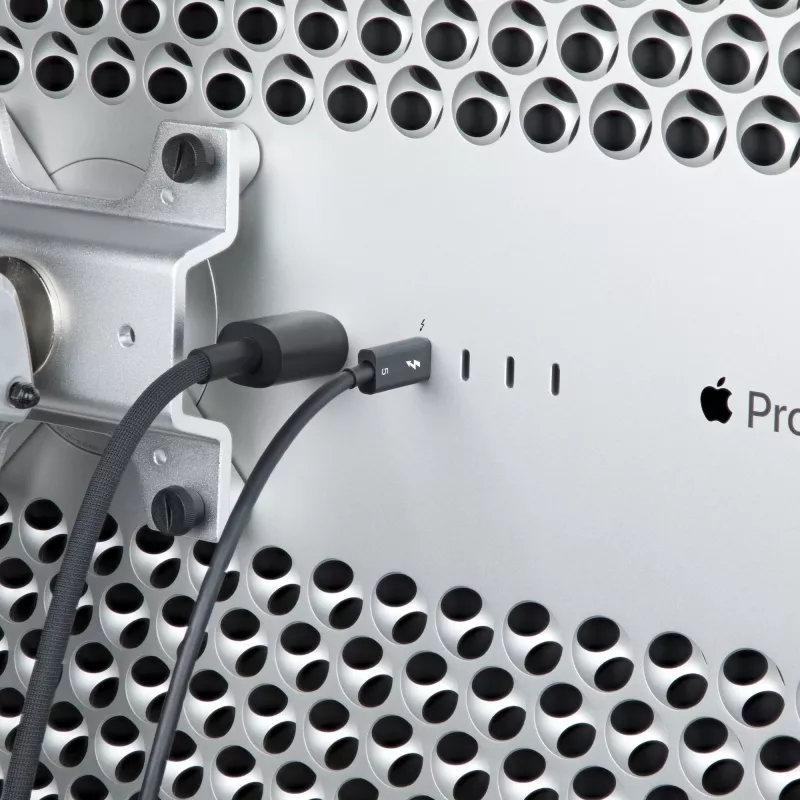 StarTech.com 3ft (1m) Thunderbolt 5 Kabel, 80 Gbit/s/Bis zu 120 Gbit/s, 240 W PD, 8K 60 Hz, zertifiziertes Thunderbolt-Kabel – Kompatibel mit Thunderbolt 4/USB4/USB-C