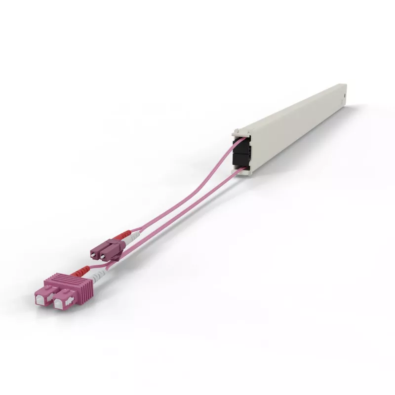 PATCHBOX patchbox.one 46RU OM4 Glasfaser-Kassette, LC-SC, 2,5 m