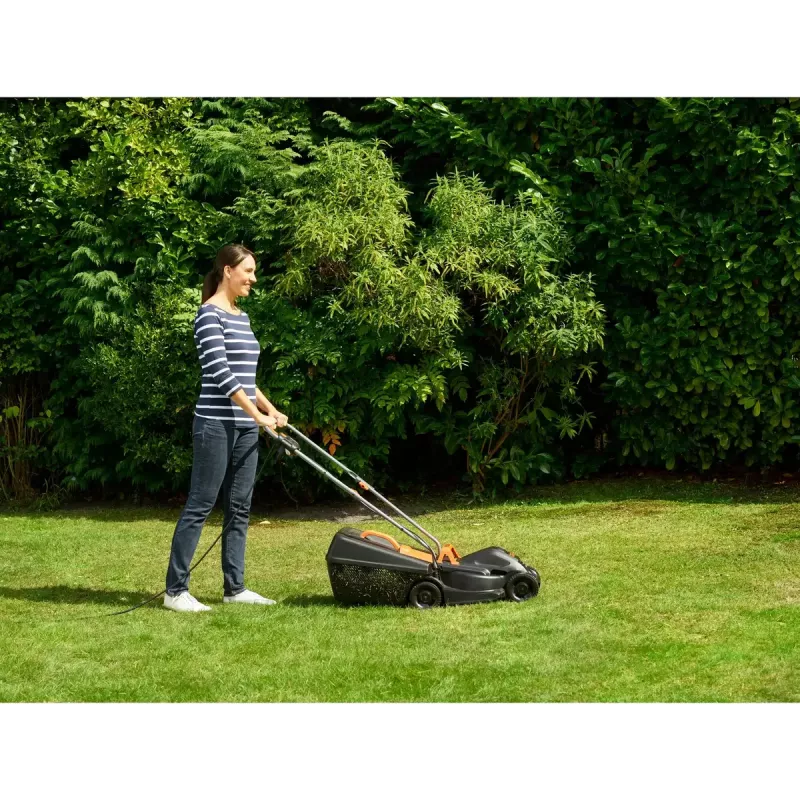 Handgeführter Rasenmäher Black & Decker BEMW351-QS