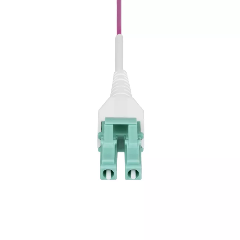 StarTech.com 7m (23ft) LC auf LC (UPC) OM4 Multimode Glasfaserkabel, Erika Violet, 50/125µm, 40G/100G, LOMMF/VCSEL, Uniboot Glasfaser-Patchkabel, OFNR Riser-Rating