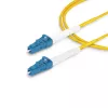 StarTech.com 1m LC auf LC (UPC) OS2 Singlemode Simplex Glasfaserkabel, 9/125 µm, 40G/100G, biegeunempfindlich, geringe Einfügedämpfung – LSZH Glasfaser-Patchkabel