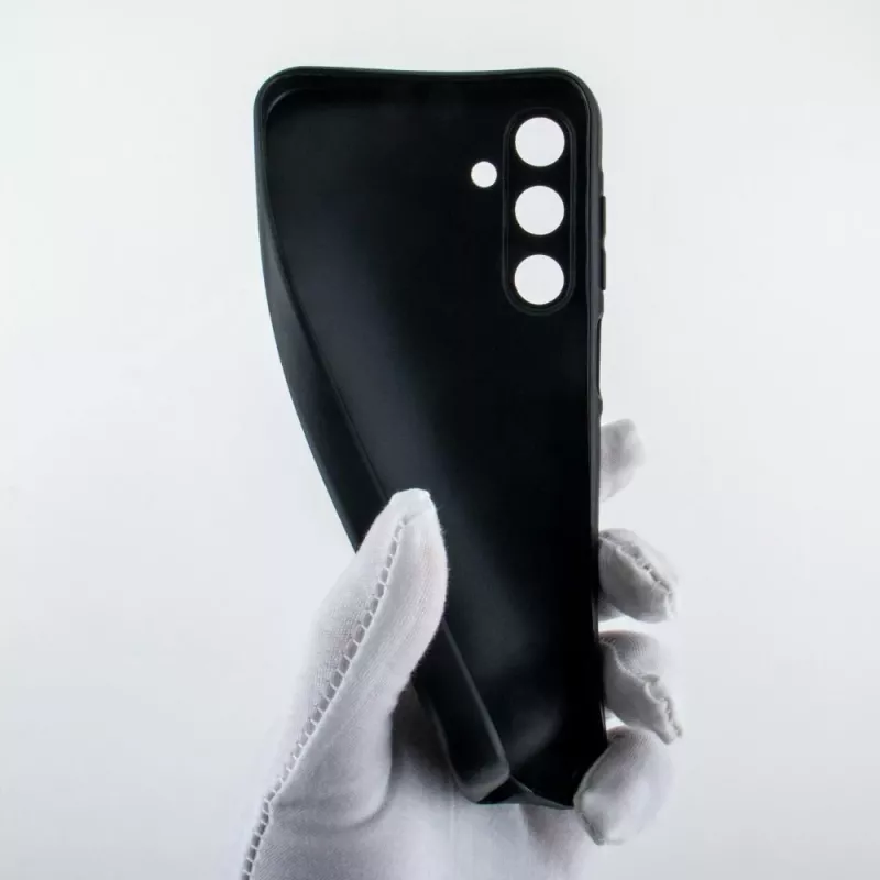 Handyhülle eSTUFF Galaxy A26 Schwarz ES67473006-BULK langlebiges schlank-Fit-Design