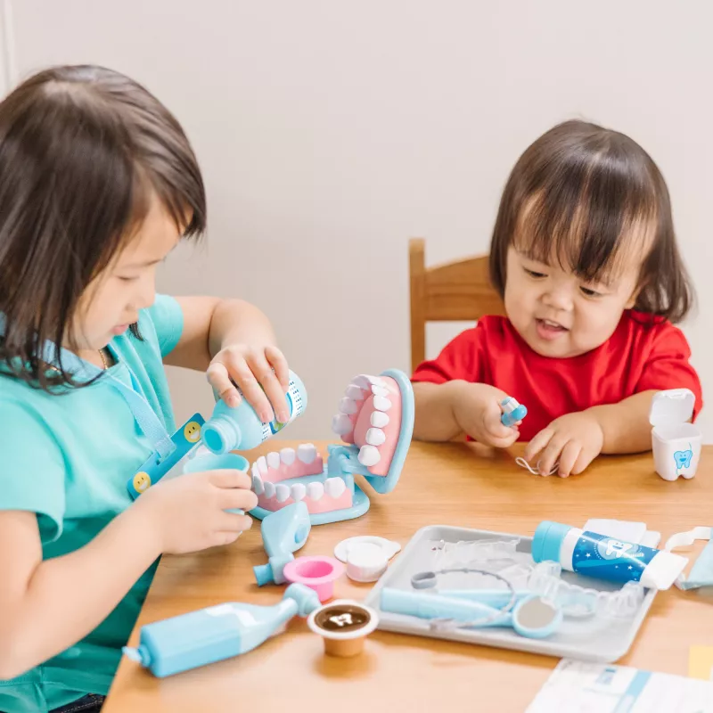 Spielzeug-Zahnarzt-Set Spinmaster Melissa & Doug Super Smile Dentist, geeignet ab 3 Jahren, mehrfarbig