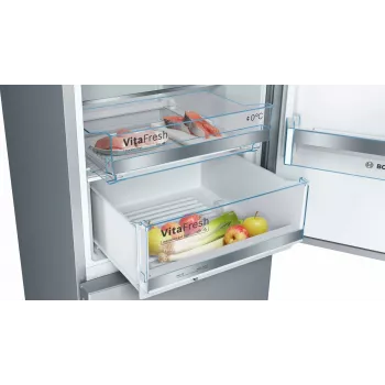 Bosch Serie 6 KGE39AICA Kühl-Gefrierkombination, freistehend, 343 l (249 l + 94 l), 201 cm, Energieeffizienzklasse C, Edelstahl