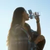 Brita Fill & Go Vital 1052261 Wasserfilterflasche inkl. 2 MicroDisc, Apricot