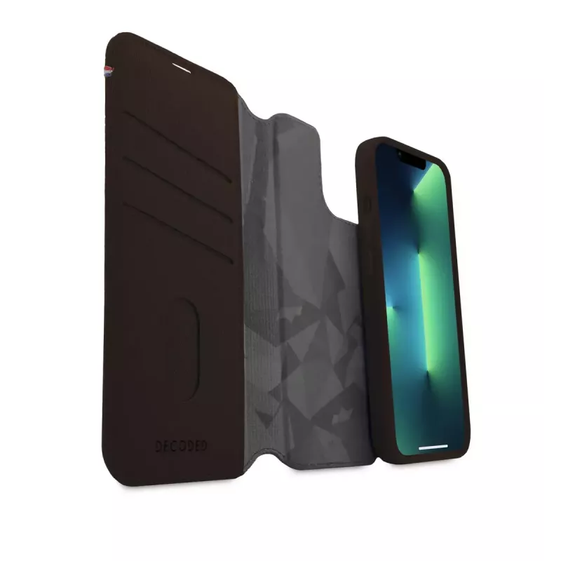Wallet-Hülle Decoded iPhone 14 Plus Braun 6,7 Zoll 3 Kartenfächer