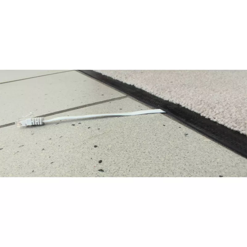 InLine Flat Ultraschlank Patchkabel U/UTP Cat.6 Gigabit-fähig weiß 2m
