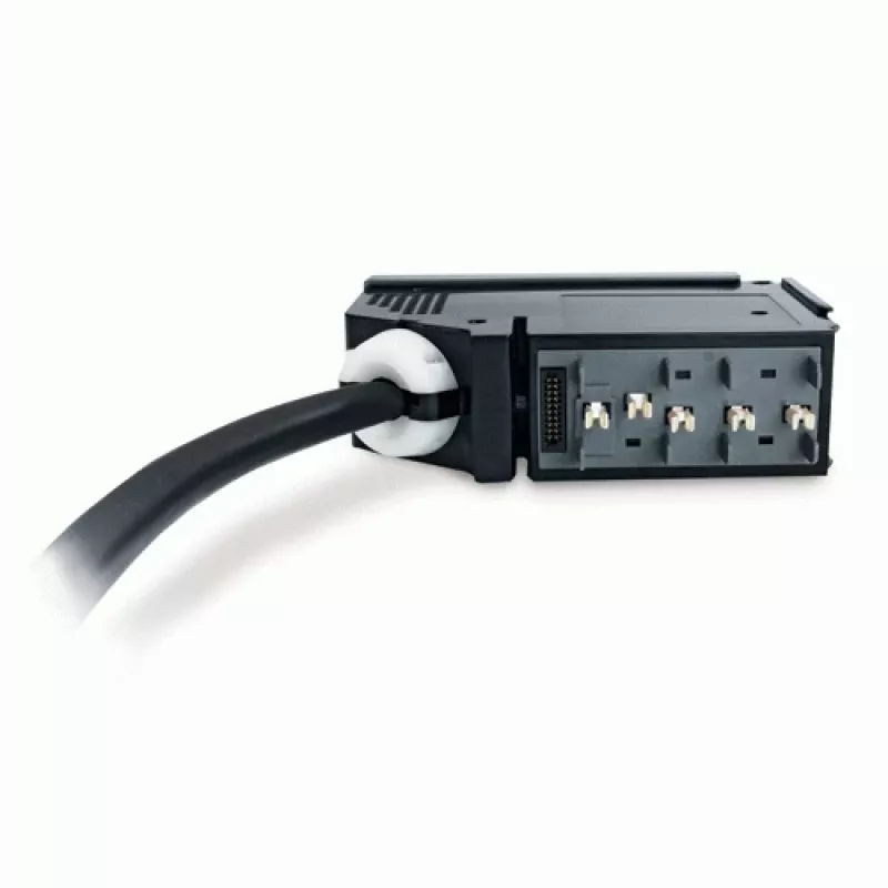 APC IT Power Distribution Module 3 Pole 5 Wire 16A IEC309 1040cm Stromverteilungseinheit (PDU)