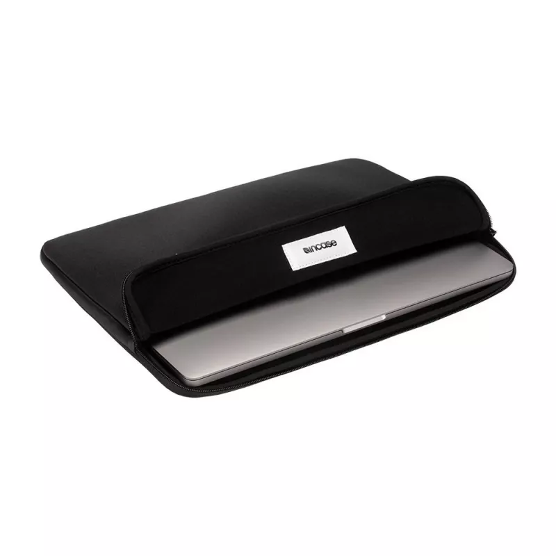 Incase Classic Hülle für 16-Zoll-Laptops (40,6 cm), Schwarz