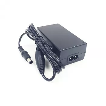 Netzteil Samsung BN44-00832A 14V Eingang 100-240V Ausgang Schwarz