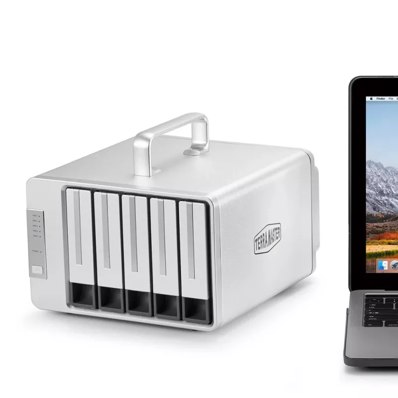 TerraMaster D5 Thunderbolt 3 Festplatten-Array 0 TB Desktop Grau